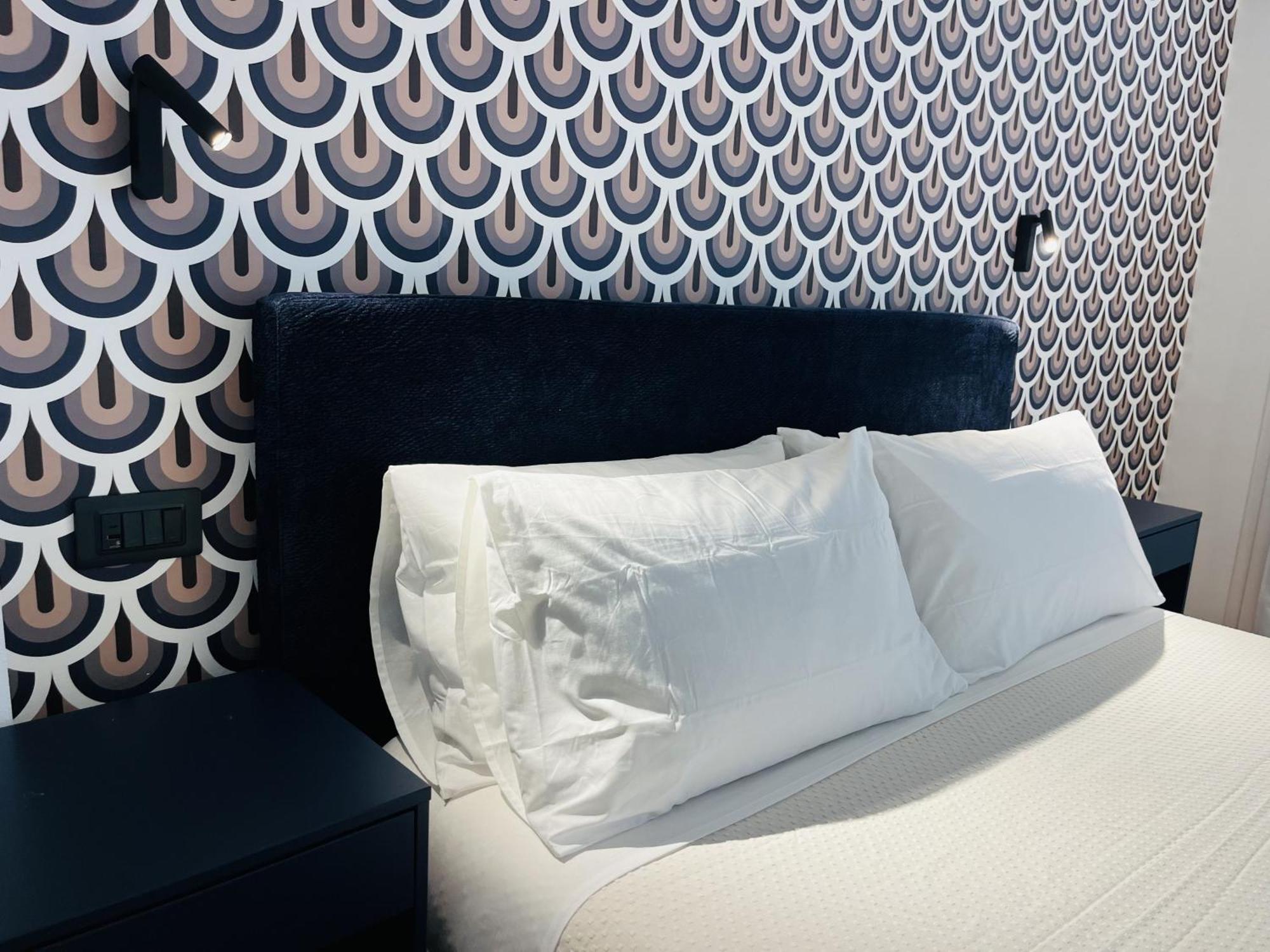 Marina Boutique Rooms Carini Habitación foto